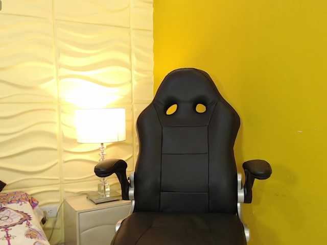 VioletPons's BongaCams show and profile