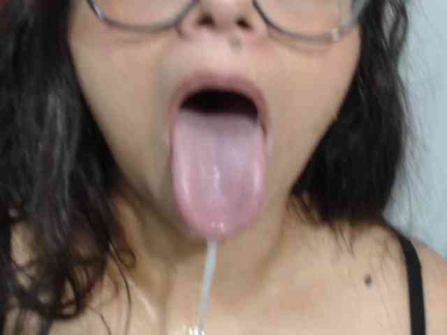 Kimberly96 Live Webcam on BongaCams