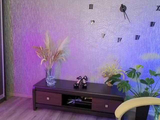 NikaStill live cam on BongaCams
