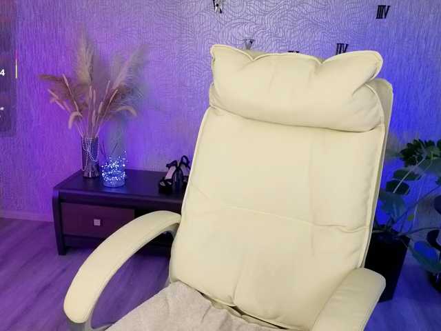 NikaStill live cam on BongaCams
