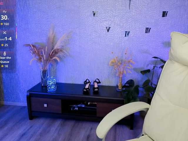 NikaStill live cam on BongaCams