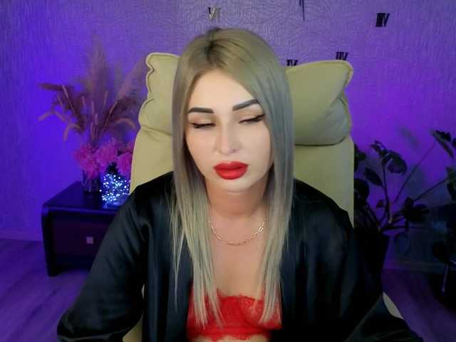 NikaStill live cam on BongaCams
