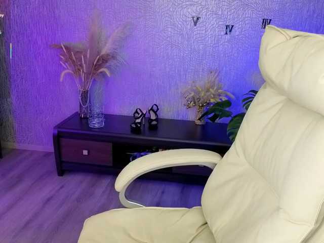 NikaStill live cam on BongaCams