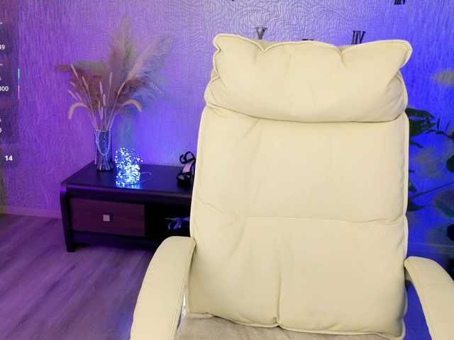 NikaStill live cam on BongaCams