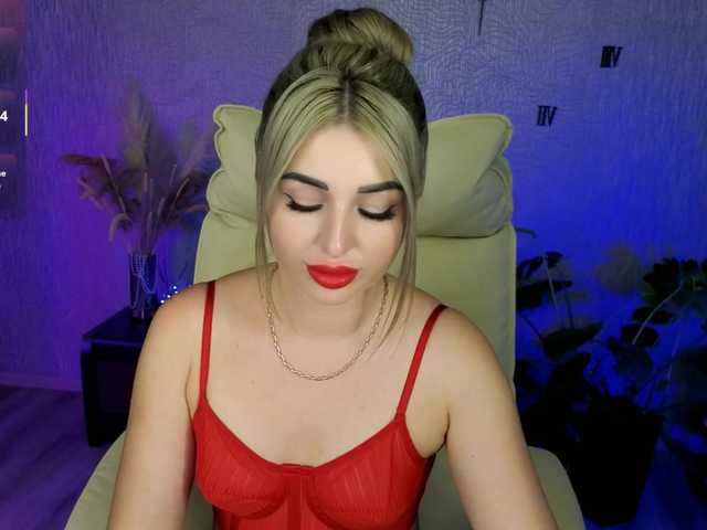 NikaStill live webcam show