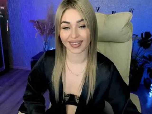 NikaStill live cam on BongaCams