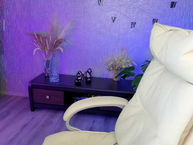 NikaStill live cam on BongaCams