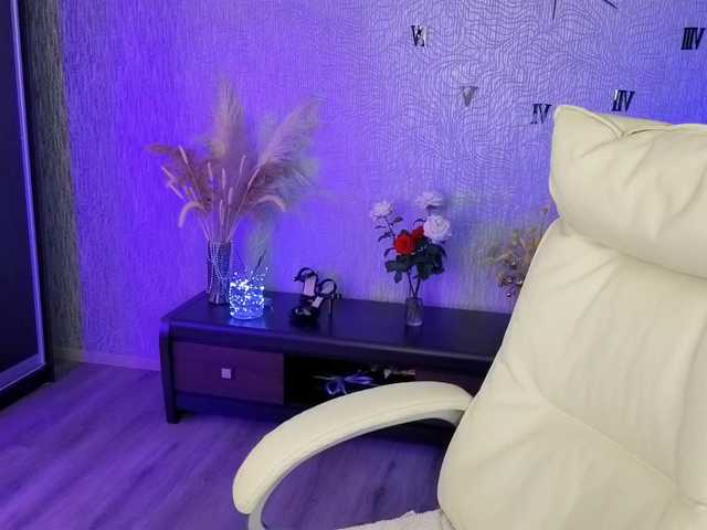 NikaStill live cam on BongaCams
