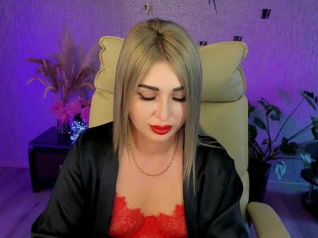 NikaStill live cam on BongaCams