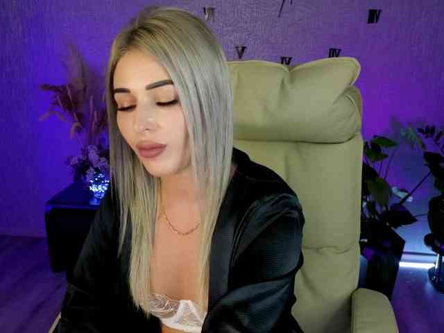 NikaStill NikaStill