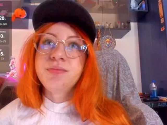 Daddyslittleslutfox