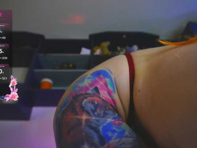 Daddyslittleslutfox live cam on BongaCams