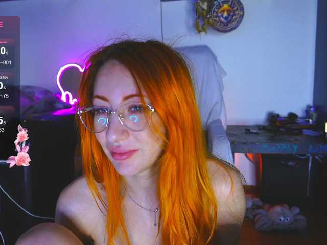 Daddyslittleslutfox