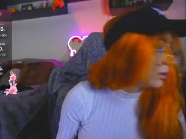 Daddyslittleslutfox