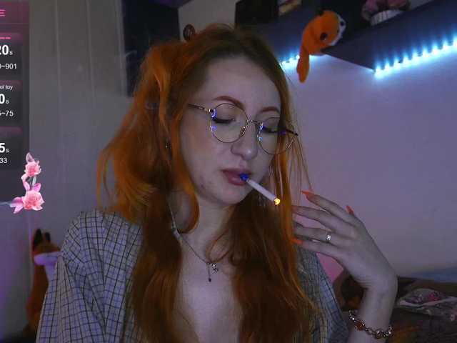 Daddyslittleslutfox