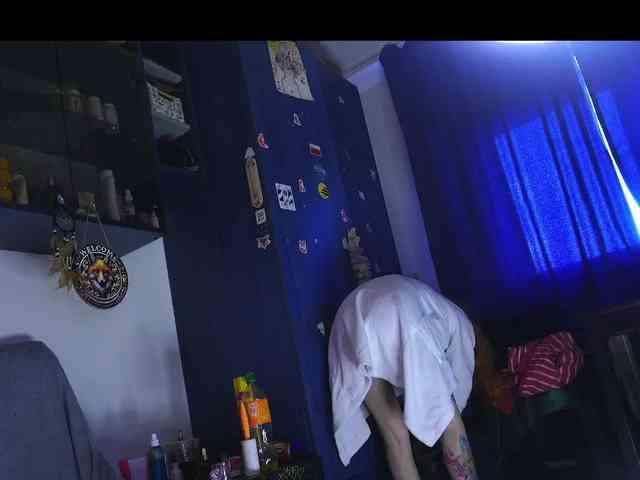 Daddyslittleslutfox