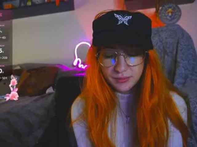Daddyslittleslutfox