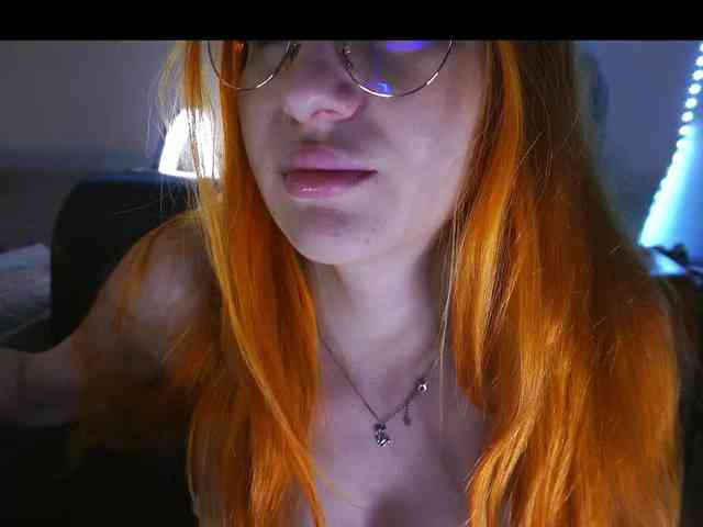 Daddyslittleslutfox