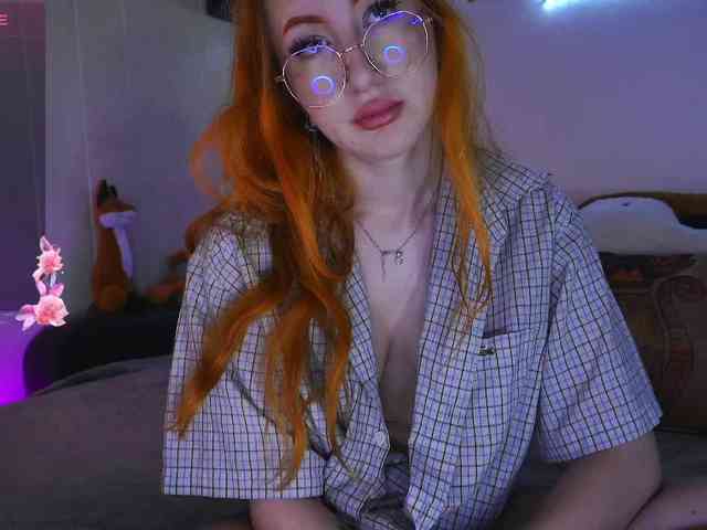 Daddyslittleslutfox