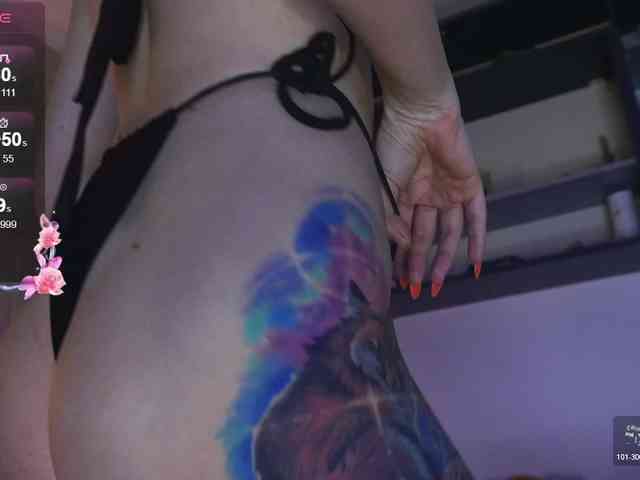 Daddyslittleslutfox webcam