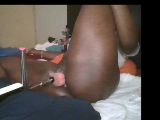 Chocolateebony1 live cam on BongaCams