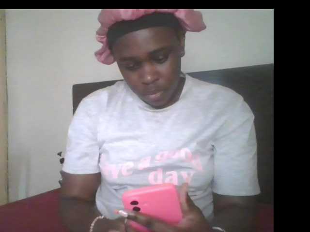Chocolateebony1 live cam on BongaCams