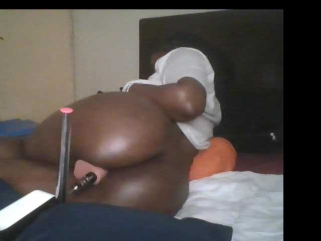 Chocolateebony1 live cam on BongaCams