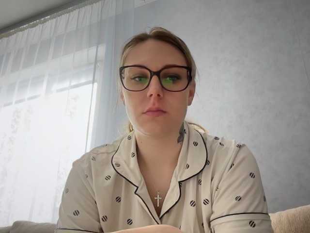 NikesPretty Live Cam on BongaCams