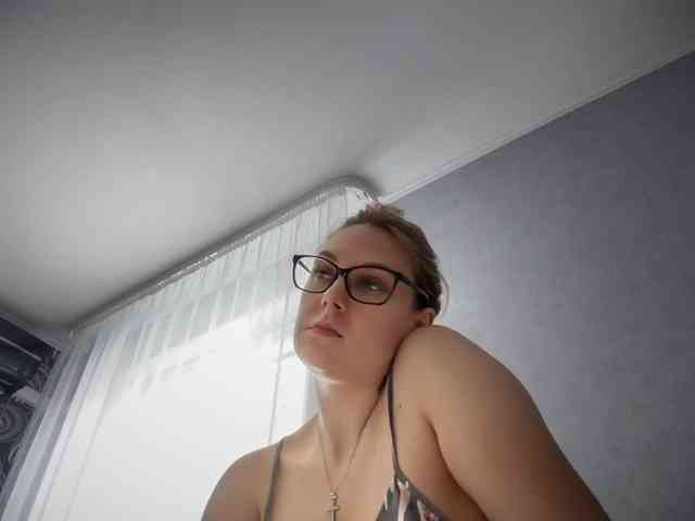 NikesPretty webcam