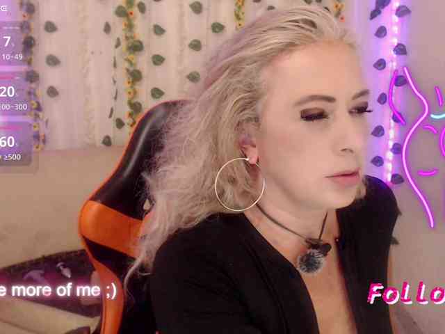 sofiacurvy sofiacurvy