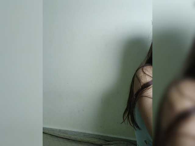 LaraJohnson live cam on BongaCams