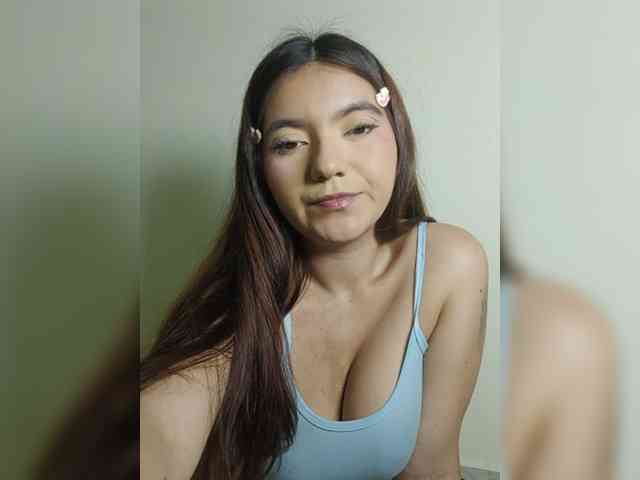 LaraJohnson webcam