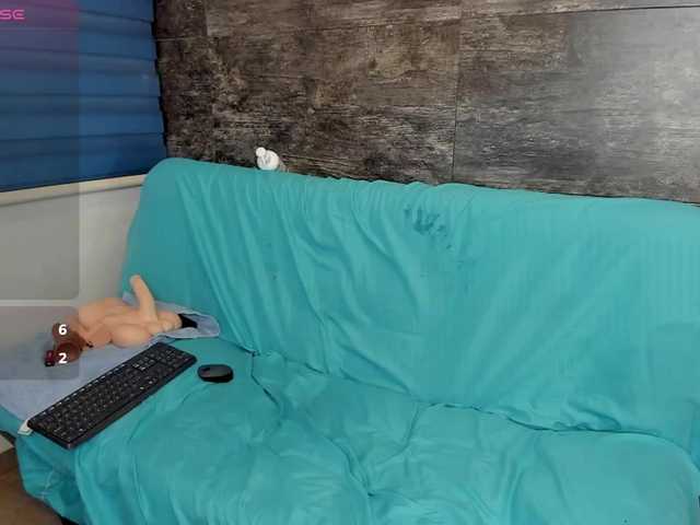 Oriana-Olsen Live Cam on BongaCams