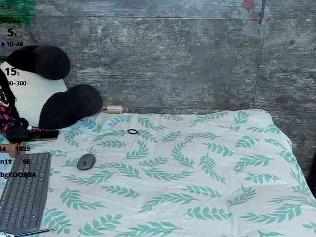 Oriana-Olsen webcam