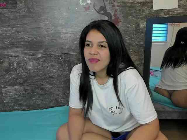 Oriana-Olsen webcam