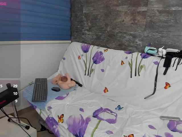 Oriana-Olsen webcam