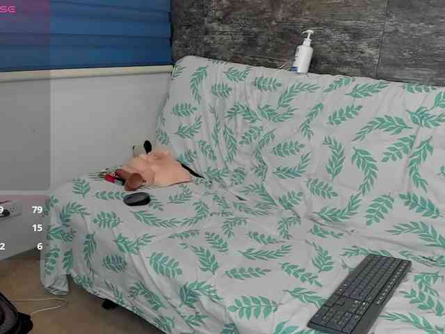 Oriana-Olsen webcam