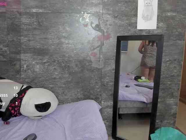 Oriana-Olsen webcam