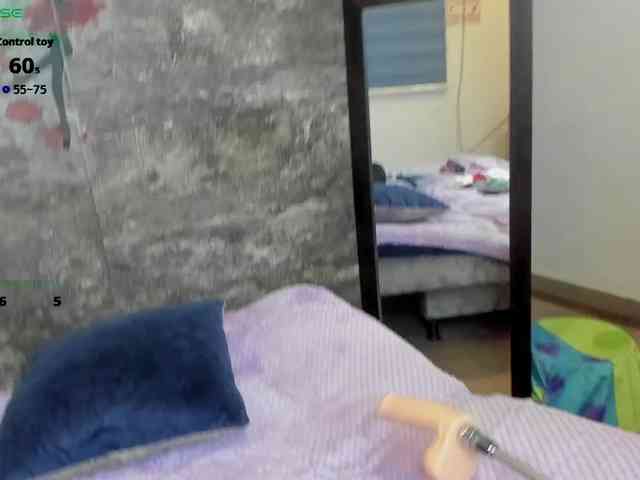 Oriana-Olsen webcam