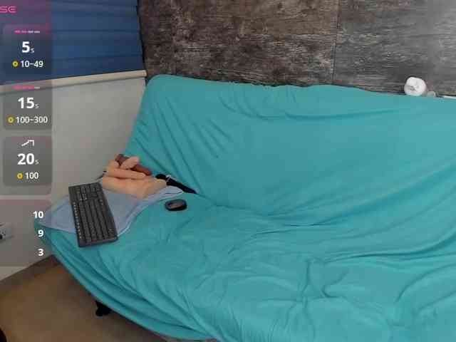 Oriana-Olsen webcam
