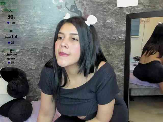Oriana-Olsen webcam