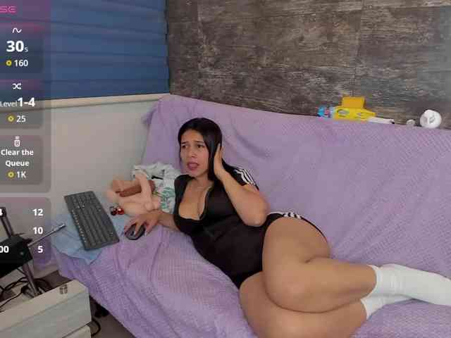 Oriana-Olsen webcam