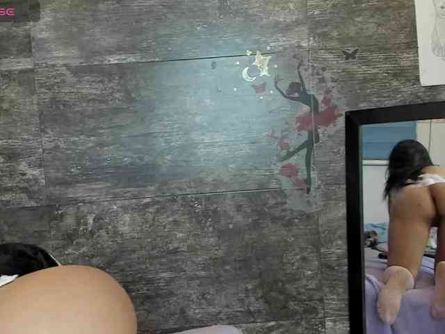 Oriana-Olsen webcam