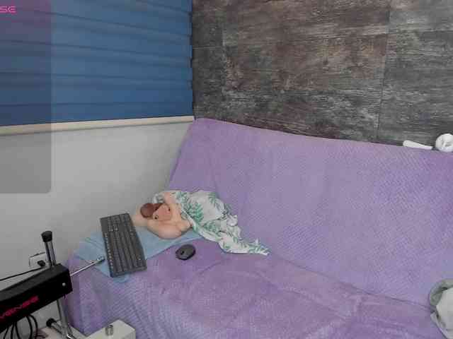 Oriana-Olsen webcam
