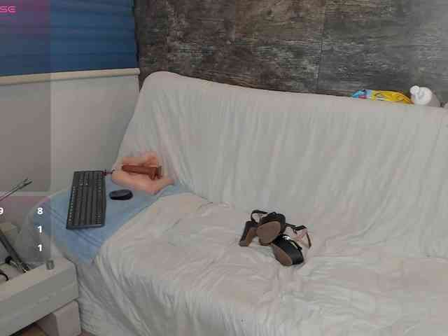 Oriana-Olsen webcam