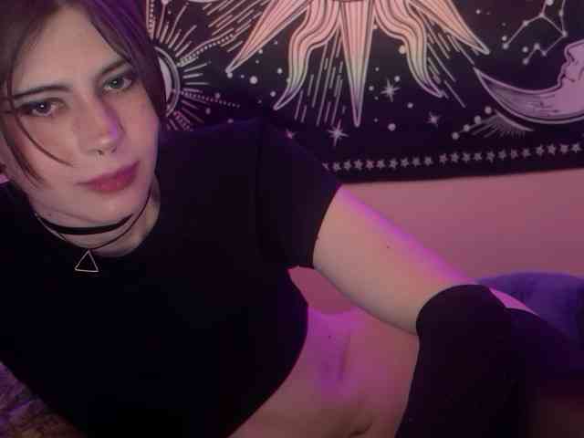 FoxyboyMiracle Live Webcam on BongaCams