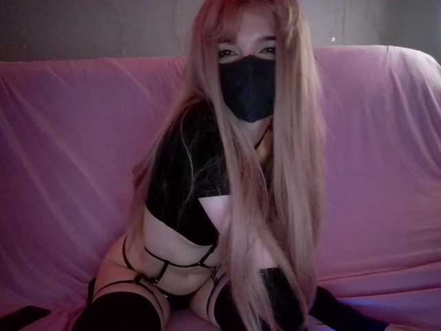 Niiikka live cam on BongaCams