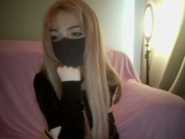 Niiikka live cam on BongaCams