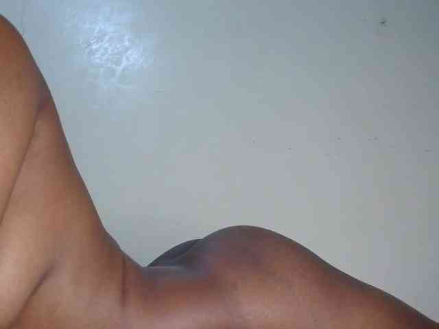 HudaMarie webcam