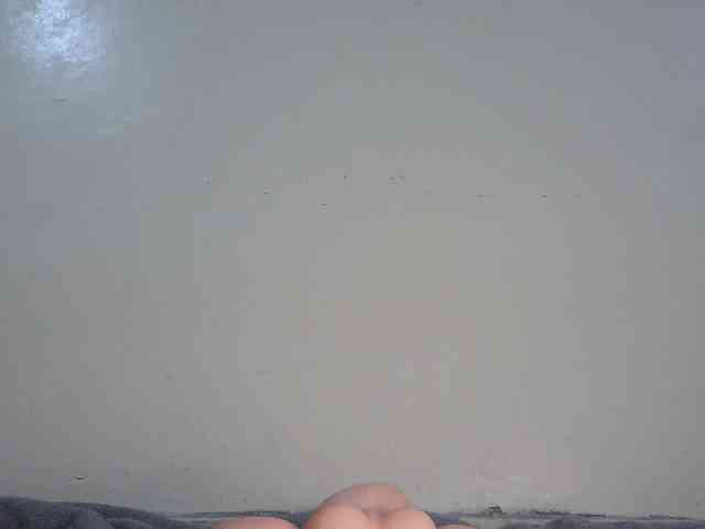 HudaMarie webcam